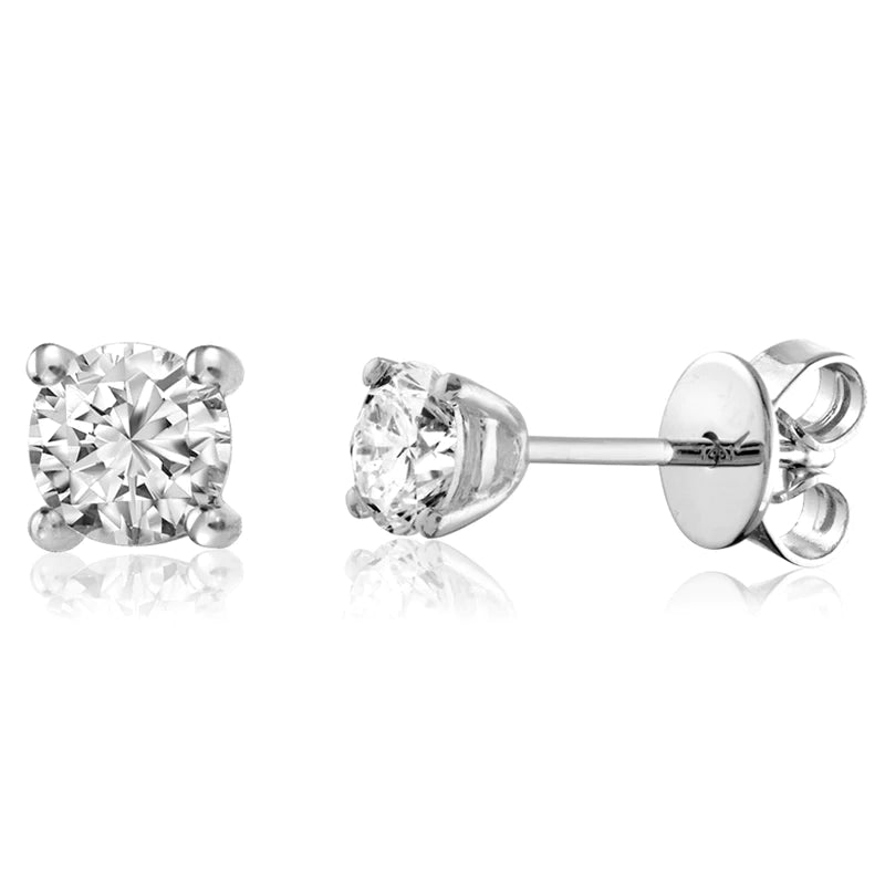 Round Diamonds Studs