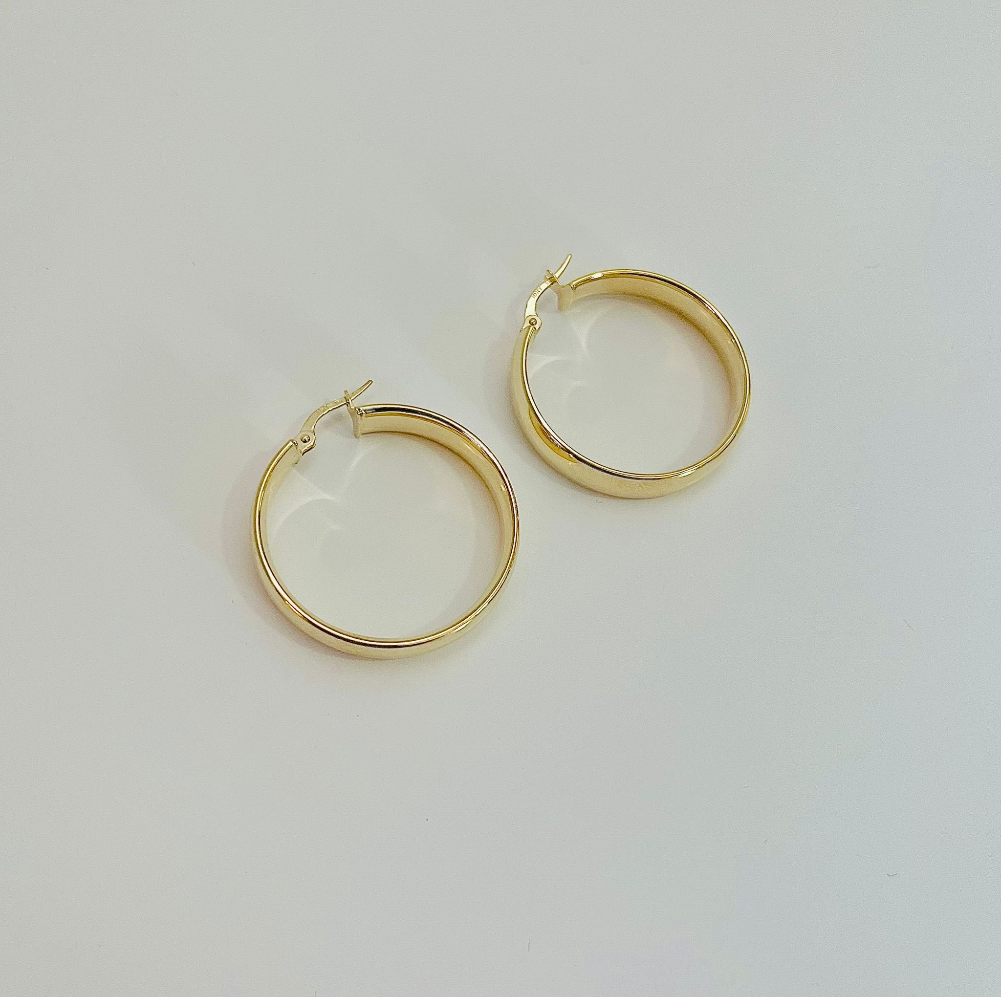 Flat Hoops