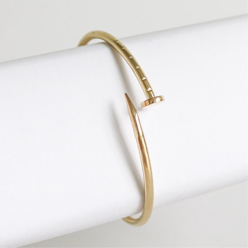 Nail Bangle